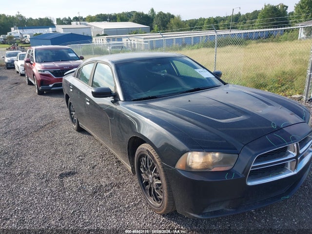 45952175 :رقم المزاد ، 2C3CDXBG3DH684827 vin ، 2013 Dodge Charger Se مزاد بيع