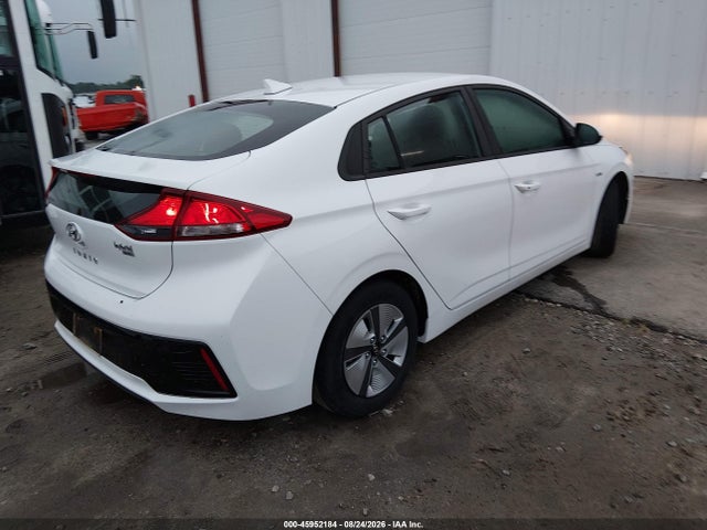 Продажа на аукционе авто 2018 Hyundai Ioniq Hybrid Blue, vin: KMHC65LC1JU100435, номер лота: 45952184