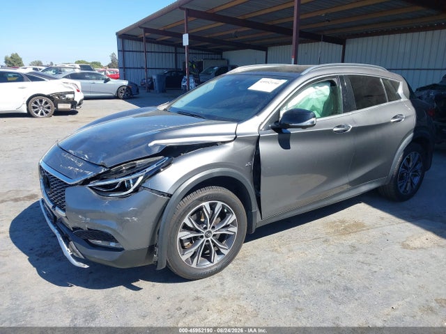 45952190 :رقم المزاد ، SJKCH5CR7JA048486 vin ، 2018 Infiniti Qx30 Premium مزاد بيع