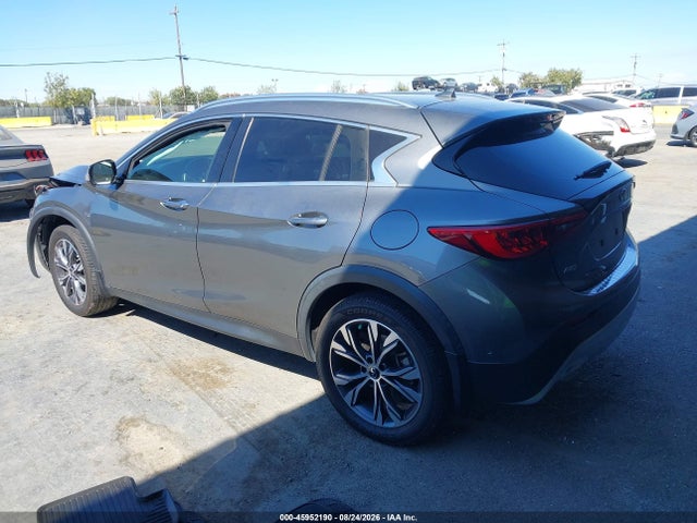 45952190 :رقم المزاد ، SJKCH5CR7JA048486 vin ، 2018 Infiniti Qx30 Premium مزاد بيع
