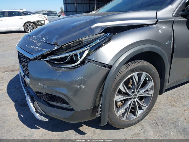 45952190 :رقم المزاد ، SJKCH5CR7JA048486 vin ، 2018 Infiniti Qx30 Premium مزاد بيع