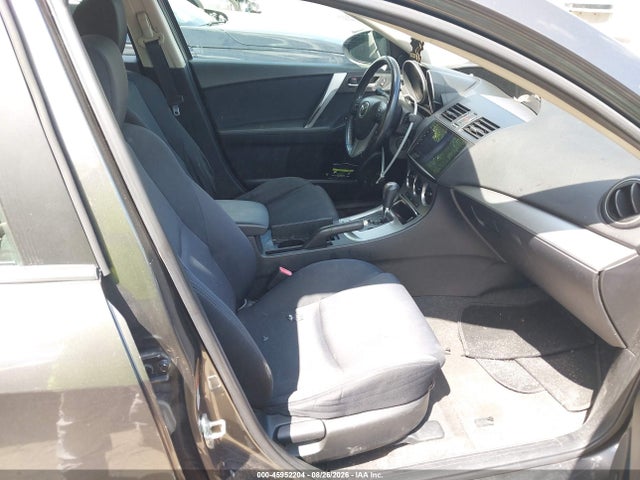 45952204 :رقم المزاد ، JM1BL1U68B1482718 vin ، 2011 Mazda Mazda3 S Sport مزاد بيع