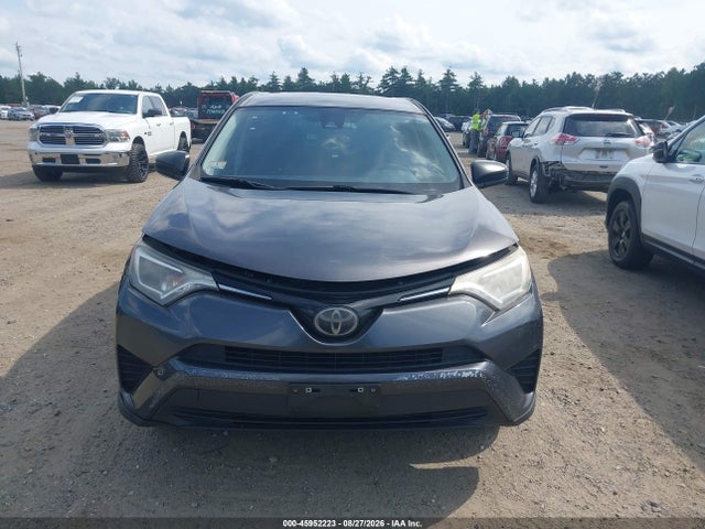 JTMBFREV3JJ202987 Toyota RAV4 LE