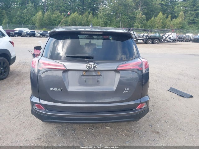JTMBFREV3JJ202987 Toyota RAV4 LE