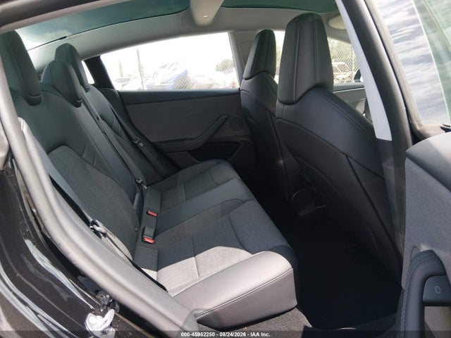 Продаж на аукціоні авто 2025 Tesla Model 3 Long Range Rear-wheel Drive/standard Rear-wheel Drive, vin: 5YJ3E1EA7SF136751, номер лоту: 45952250