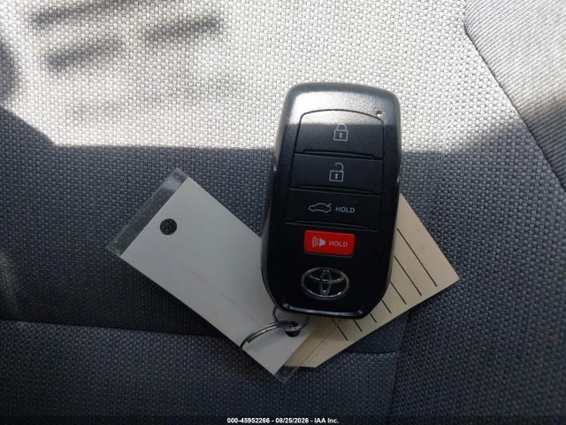 Продаж на аукціоні авто 2026 Toyota Camry Le, vin: 4T1DAACK4TU698137, номер лоту: 45952266