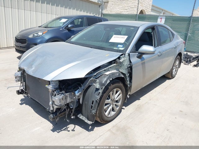 Продаж на аукціоні авто 2026 Toyota Camry Le, vin: 4T1DAACK4TU698137, номер лоту: 45952266