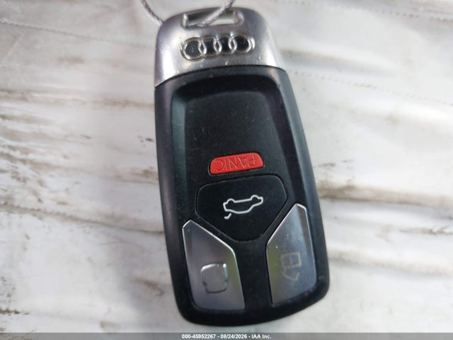 45952267 :رقم المزاد ، WA1ANAFY7J2011537 vin ، 2018 Audi Q5 2.0t Premium/2.0t Tech Premium مزاد بيع