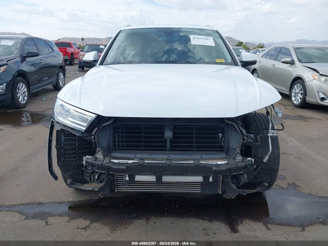 45952267 :رقم المزاد ، WA1ANAFY7J2011537 vin ، 2018 Audi Q5 2.0t Premium/2.0t Tech Premium مزاد بيع