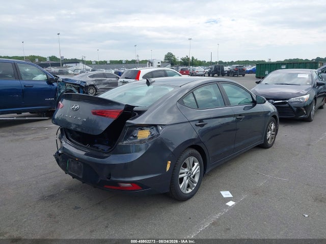 2020 Hyundai Elantra Value Edition მანქანა იყიდება აუქციონზე, vin: 5NPD84LF6LH621686, აუქციონის ნომერი: 45952273