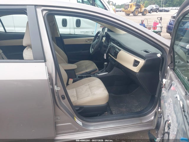 45952281 :رقم المزاد ، 2T1BURHE6FC304742 vin ، 2015 Toyota Corolla Le مزاد بيع