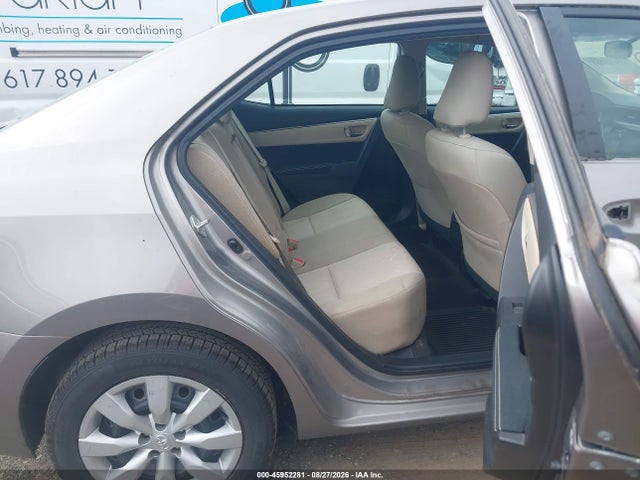 45952281 :رقم المزاد ، 2T1BURHE6FC304742 vin ، 2015 Toyota Corolla Le مزاد بيع