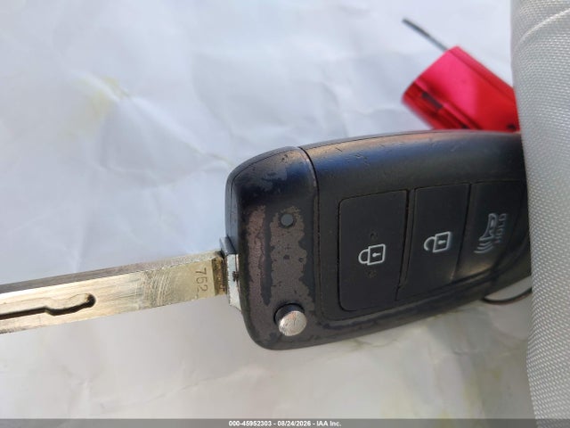 2020 Hyundai Venue Sel მანქანა იყიდება აუქციონზე, vin: KMHRC8A38LU045170, აუქციონის ნომერი: 45952303