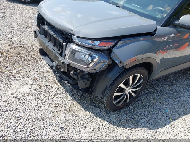 2020 Hyundai Venue Sel მანქანა იყიდება აუქციონზე, vin: KMHRC8A38LU045170, აუქციონის ნომერი: 45952303