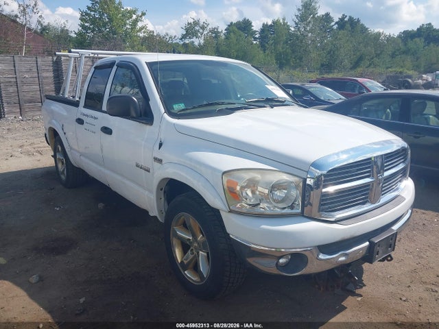 45952313 :رقم المزاد ، 1D7HU18298S575366 vin ، 2008 Dodge Ram 1500 Slt مزاد بيع