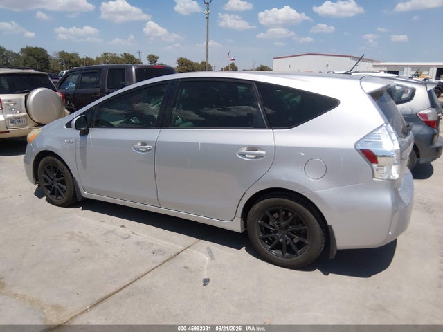 Продаж на аукціоні авто 2014 Toyota Prius V Two, vin: JTDZN3EU4EJ015592, номер лоту: 45952331