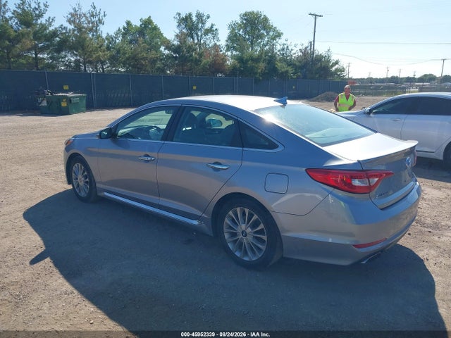 2015 Hyundai Sonata Limited მანქანა იყიდება აუქციონზე, vin: 5NPE34AF5FH030517, აუქციონის ნომერი: 45952339