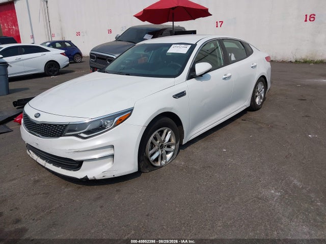 KIA Optima Lx 2019 5XXGT4L36KG354335 Image 2