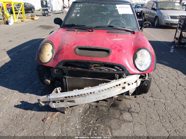 45952419 :رقم المزاد ، WMWRE33465TD94540 vin ، 2005 Mini Cooper S مزاد بيع