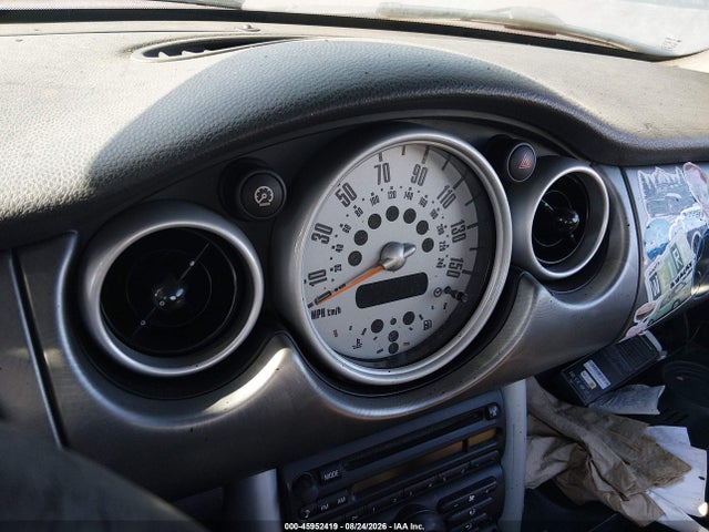 45952419 :رقم المزاد ، WMWRE33465TD94540 vin ، 2005 Mini Cooper S مزاد بيع