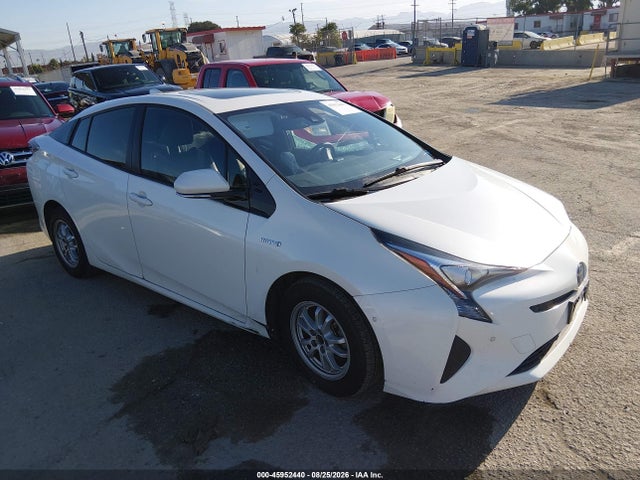2017 Toyota Prius Four მანქანა იყიდება აუქციონზე, vin: JTDKARFU9H3036753, აუქციონის ნომერი: 45952440