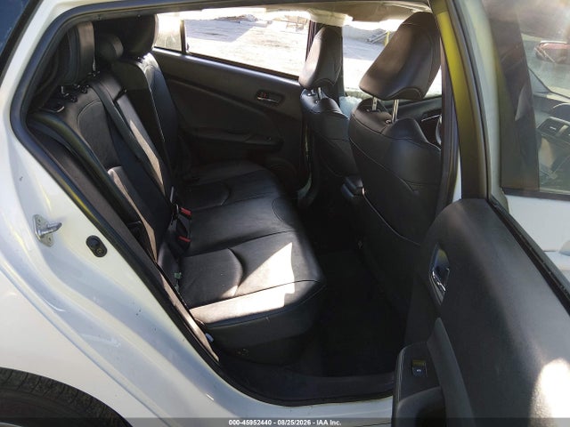2017 Toyota Prius Four მანქანა იყიდება აუქციონზე, vin: JTDKARFU9H3036753, აუქციონის ნომერი: 45952440