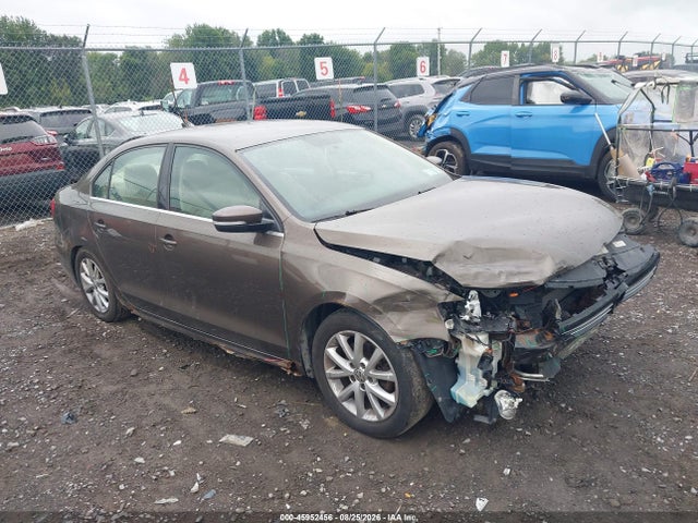 2013 Volkswagen Jetta 2.5l Se მანქანა იყიდება აუქციონზე, vin: 3VWDP7AJ4DM372289, აუქციონის ნომერი: 45952456