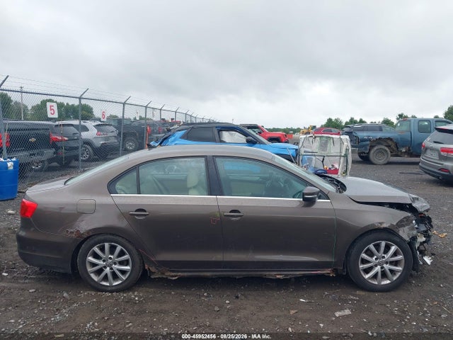 2013 Volkswagen Jetta 2.5l Se მანქანა იყიდება აუქციონზე, vin: 3VWDP7AJ4DM372289, აუქციონის ნომერი: 45952456