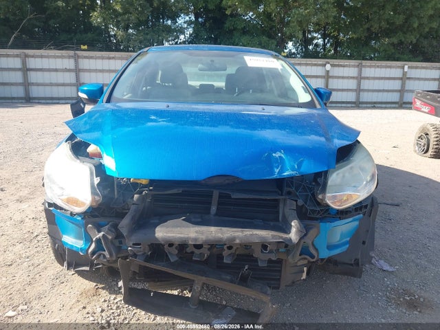 45952480 :رقم المزاد ، 1FADP3F25EL387180 vin ، 2014 Ford Focus Se مزاد بيع