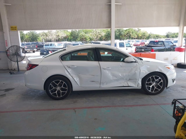 Продажа на аукционе авто 2017 Buick Regal Turbo Sport Touring, vin: 2G4GL5EX8H9121266, номер лота: 45952516