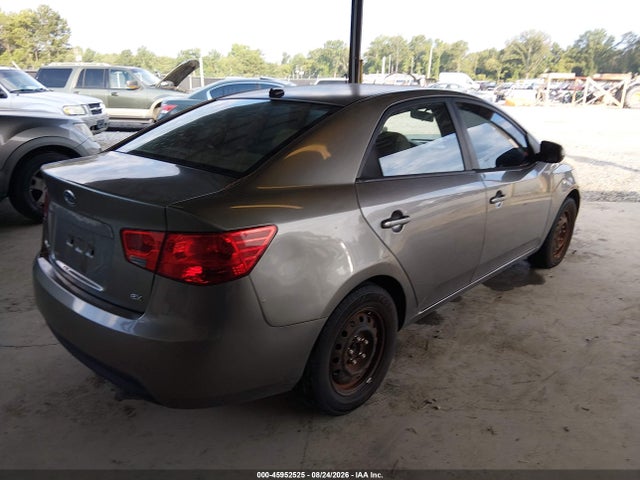 Продажа на аукционе авто 2011 Kia Forte Ex, vin: KNAFU4A20B5452832, номер лота: 45952525