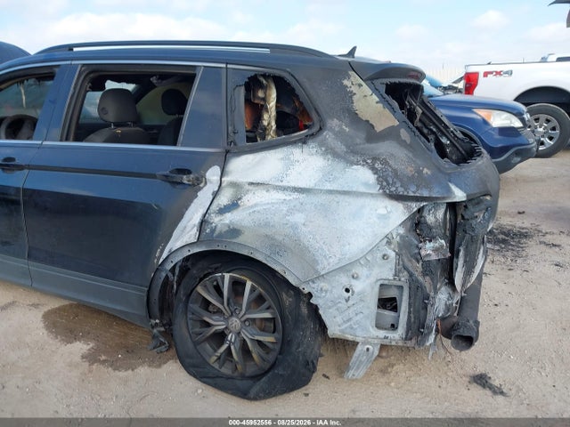 Aukcja sprzedaży 2019 Volkswagen Tiguan 2.0t Se/2.0t Sel/2.0t Sel R-line/2.0t Sel R-line Black, vin: 3VV3B7AX0KM188175, numer aukcji: 45952556