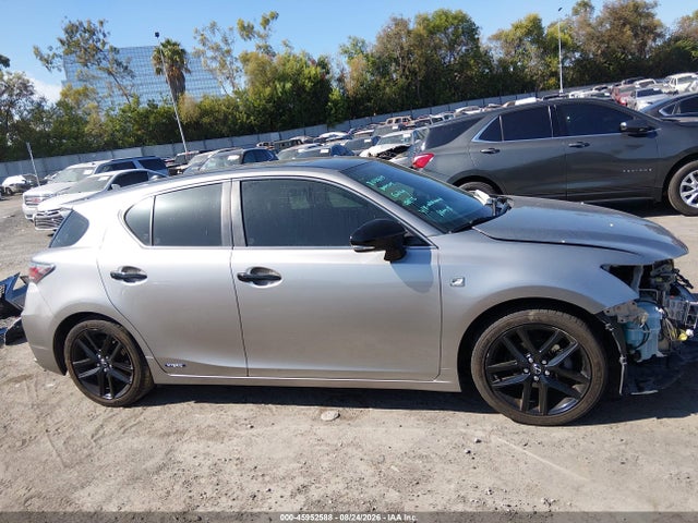 Lexus CT 200H 2016 JTHKD5BHXG2272274 Image 14