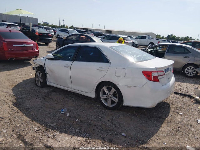 45952595 :رقم المزاد ، 4T1BF1FK7EU753378 vin ، 2014 Toyota Camry Se مزاد بيع