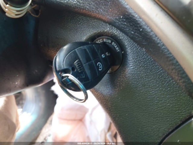 2014 Jeep Cherokee Altitude მანქანა იყიდება აუქციონზე, vin: 1C4PJMCB1EW294481, აუქციონის ნომერი: 45952612