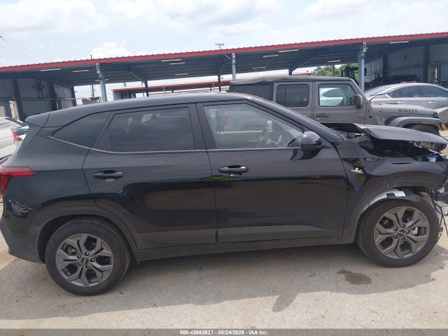 Продажа на аукционе авто 2026 Kia Seltos Lx, vin: KNDEP2AAXT7831988, номер лота: 45952621