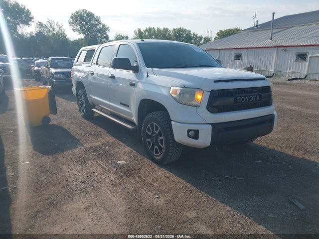 2015 Toyota Tundra Sr5 5.7l V8 მანქანა იყიდება აუქციონზე, vin: 5TFDW5F12FX486968, აუქციონის ნომერი: 45952632