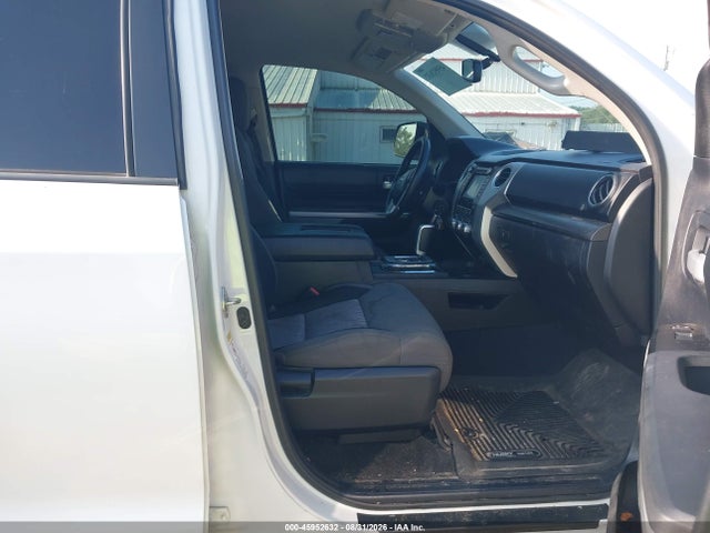 2015 Toyota Tundra Sr5 5.7l V8 მანქანა იყიდება აუქციონზე, vin: 5TFDW5F12FX486968, აუქციონის ნომერი: 45952632