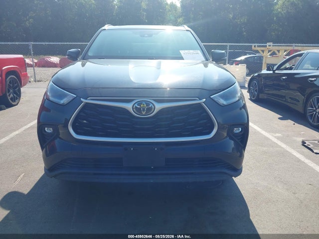 Продажа на аукционе авто 2021 Toyota Highlander Xle, vin: 5TDGZRAH1MS042855, номер лота: 45952646
