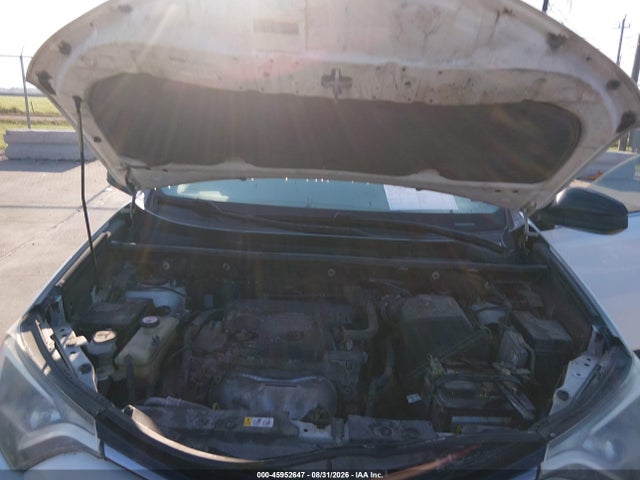 45952647 :رقم المزاد ، JTMZFREV5JJ185267 vin ، 2018 Toyota Rav4 Le مزاد بيع