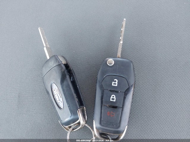45952698 :رقم المزاد ، 1FT7X2B6XJEC22184 vin ، 2018 Ford F-250 Xl مزاد بيع