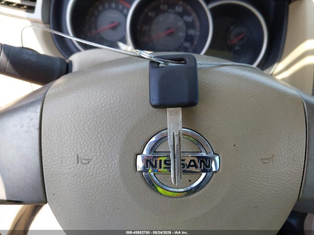 2007 Nissan Versa 1.8s მანქანა იყიდება აუქციონზე, vin: 3N1BC11E37L405141, აუქციონის ნომერი: 45952700