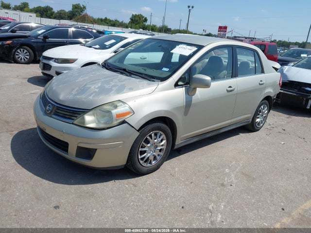 2007 Nissan Versa 1.8s მანქანა იყიდება აუქციონზე, vin: 3N1BC11E37L405141, აუქციონის ნომერი: 45952700