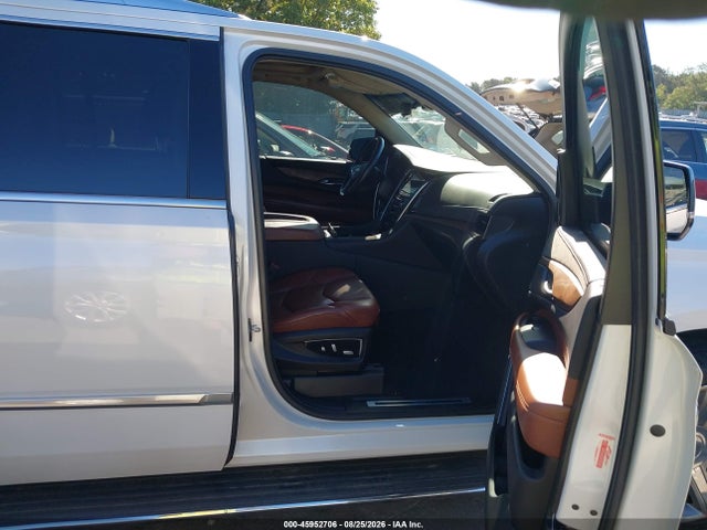 Продажа на аукционе авто 2019 Cadillac Escalade Esv Luxury, vin: 1GYS4HKJ4KR355327, номер лота: 45952706