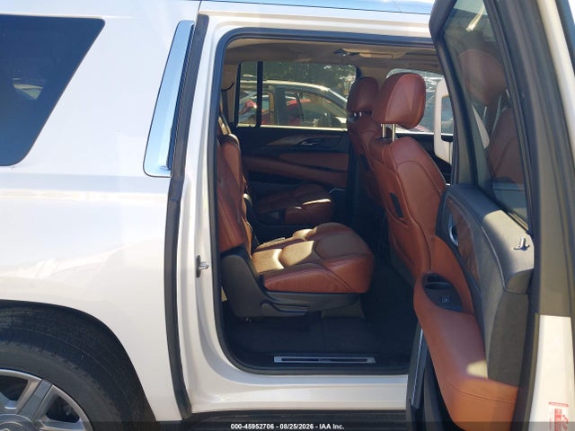 Продажа на аукционе авто 2019 Cadillac Escalade Esv Luxury, vin: 1GYS4HKJ4KR355327, номер лота: 45952706