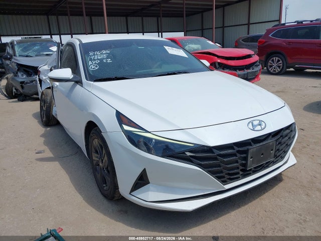 Auction sale of the 2022 Hyundai Elantra Sel, vin: 5NPLM4AG0NH059709, lot number: 45952717