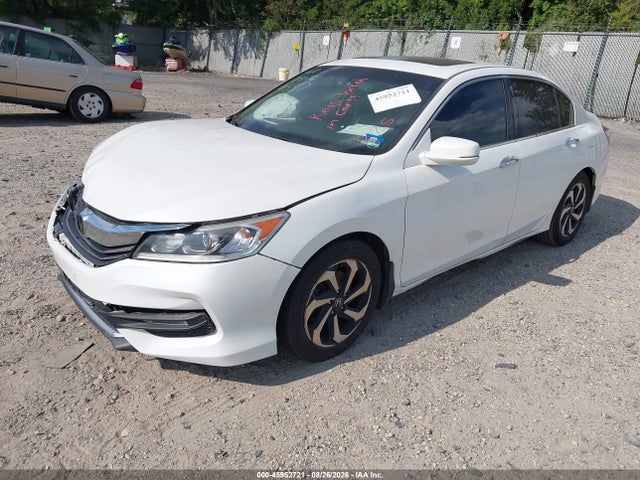 45952721 :رقم المزاد ، 1HGCR3F84GA004950 vin ، 2016 Honda Accord Ex-l V-6 مزاد بيع