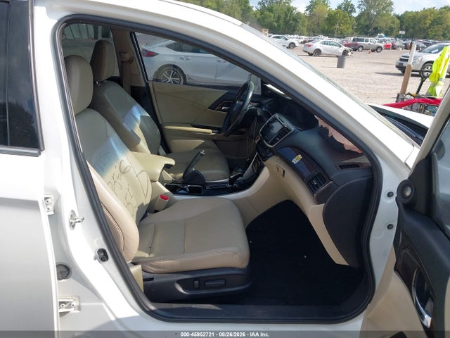 45952721 :رقم المزاد ، 1HGCR3F84GA004950 vin ، 2016 Honda Accord Ex-l V-6 مزاد بيع