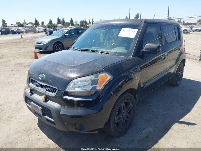 Auction sale of the 2010 Kia Soul +, vin: KNDJT2A21A7151204, lot number: 45952732