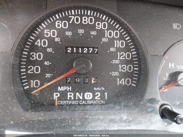 Aukcja sprzedaży 2000 Ford Crown Victoria Police Interceptor, vin: 2FAFP71W0YX113161, numer aukcji: 45952739